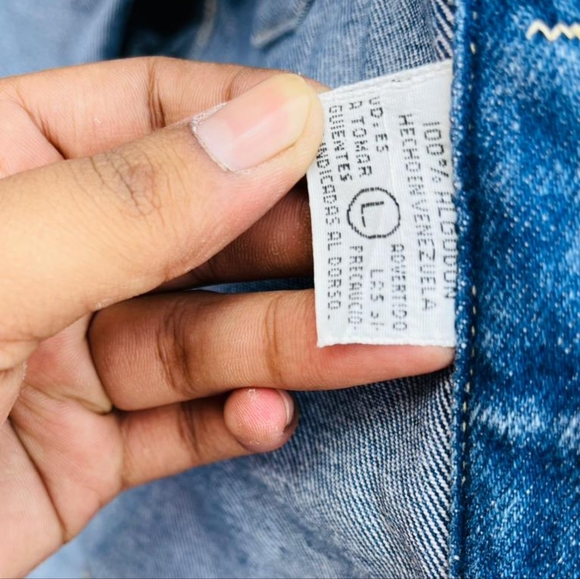 Guess Vintage Acid Wash Denim Jacket - Picture 10 of 13